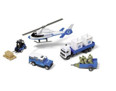 UNICEF transport play set.jpg UNICEF transport play set.jpg